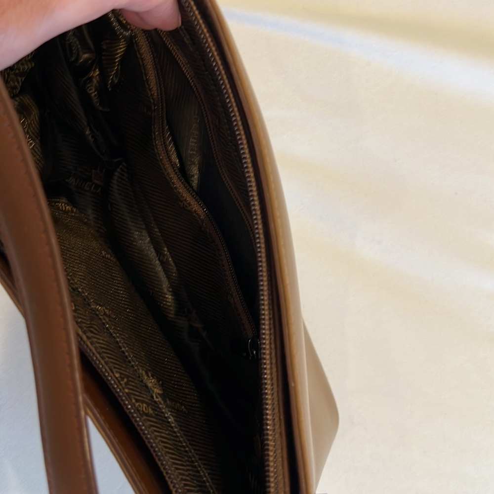 Daniela Moda Purse - Picture 3 of 3